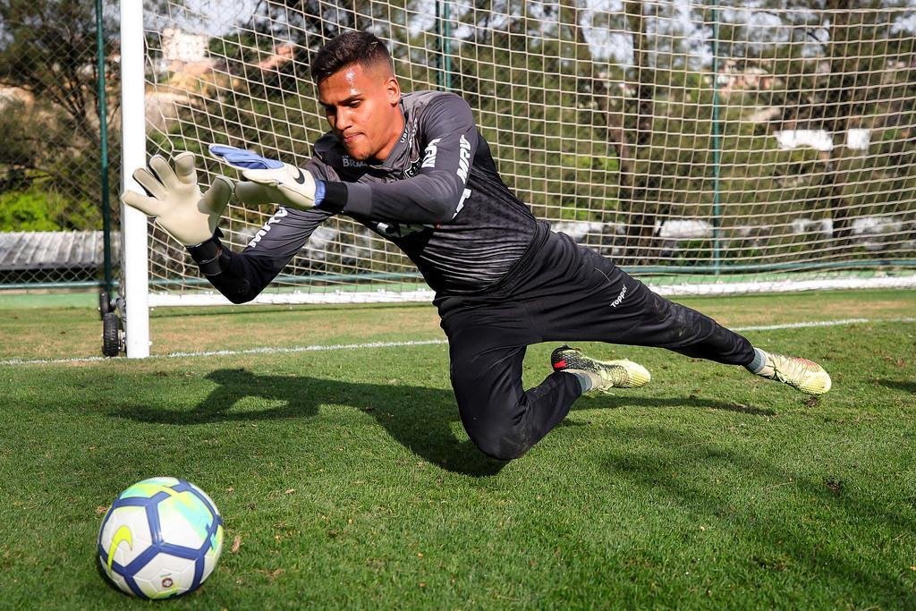 Fotos do ltimo treino comandado por Thiago Larghi no Atltico