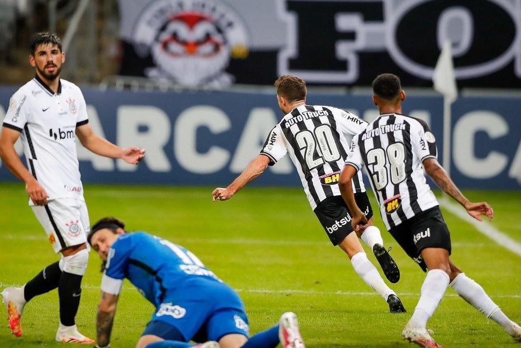 Atltico 3 x 2 Corinthians - Campeonato Brasileiro