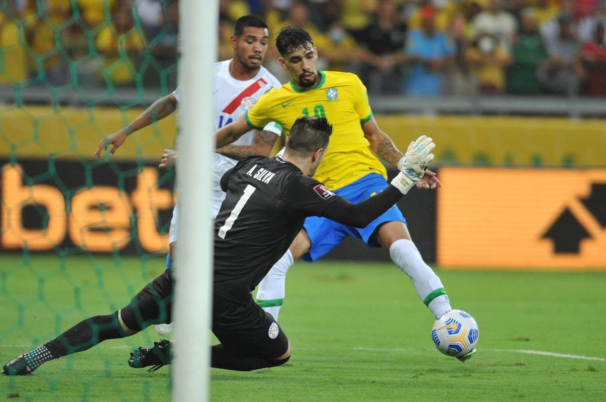 Brasil goleou o Paraguai por 4 a 0 no Mineiro, em BH, pelas Eliminatrias da Copa do Mundo, com gols de Raphinha, Philippe Coutinho, Antony e Rodrygo
