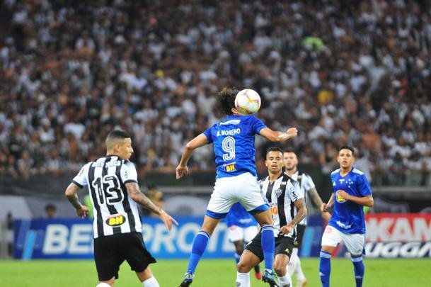 Imagens do clssico mineiro entre Atltico e Cruzeiro