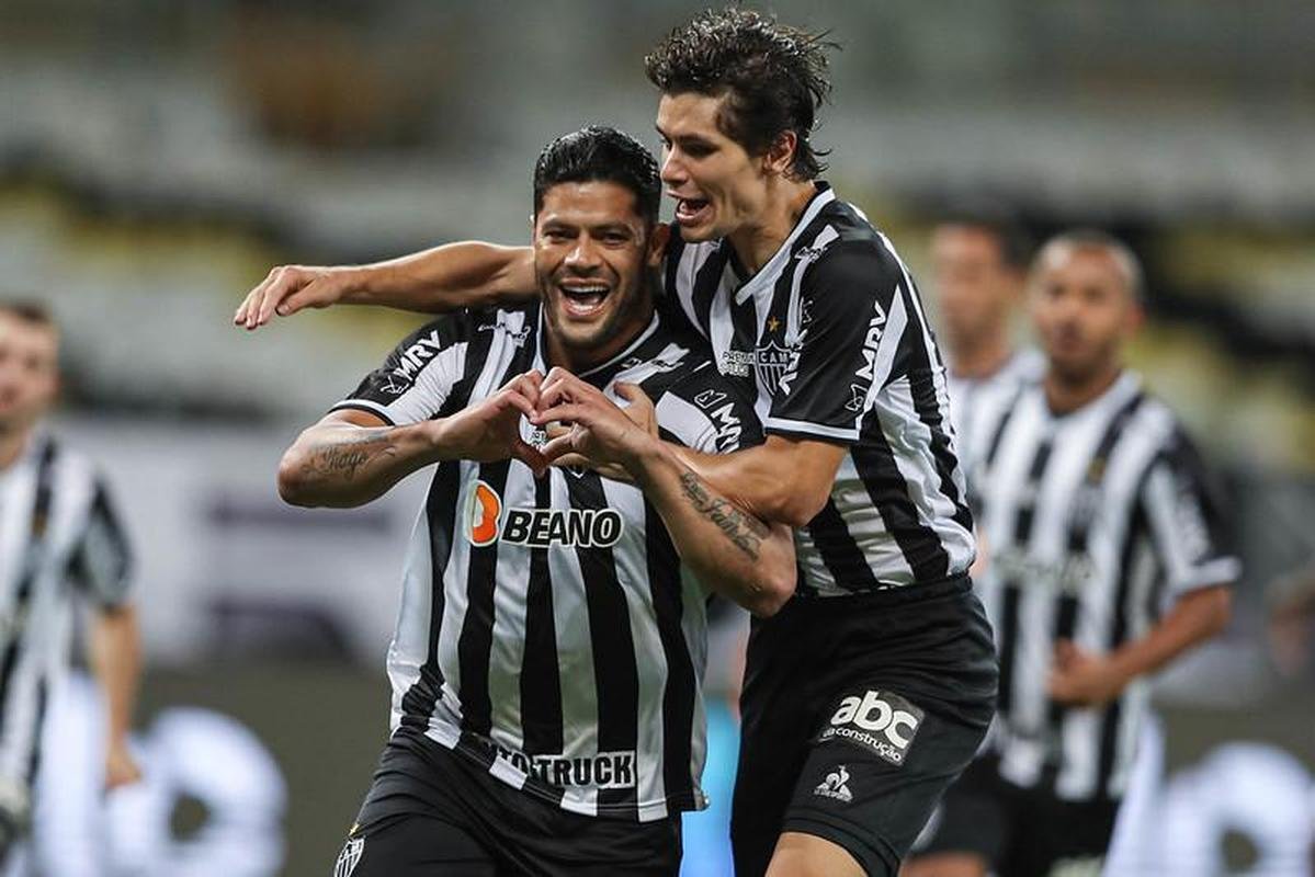 O Galo voltou a vencer o Remo no jogo de volta da terceira fase da Copa do Brasil, no Mineiro, em Belo Horizonte, mas dessa vez por 2 a 1. O primeiro gol do jogo foi marcado pelo zagueiro Rver, mas Romrcio empatou a partida. No segundo tempo, coube ao atacante Hulk definir o segundo triunfo do Alvinegro. 