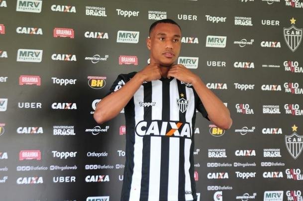 Leandrinho - Emprestado em julho de 2018 pelo Napoli ao Atlético, o atacante chegou a Belo Horizonte com problemas físicos. Ele demorou a estrear e fez apenas três jogos no primeiro ano pelo clube.
