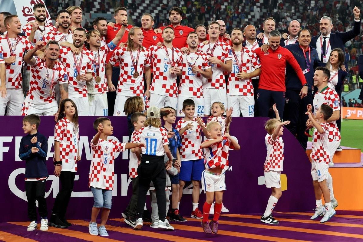 Festa e premiao da Crocia por terceiro lugar na Copa do Mundo de 2022, no Catar. Croatas venceram o Marrocos por 2 a 1, neste sbado (17) e conseguiram mais um feito histrico em Mundiais.