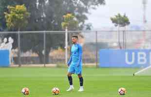 Fotos do aquecimento cruzeirense antes de viagem para o Rio, onde time enfrenta o Flamengo pela Libertadores