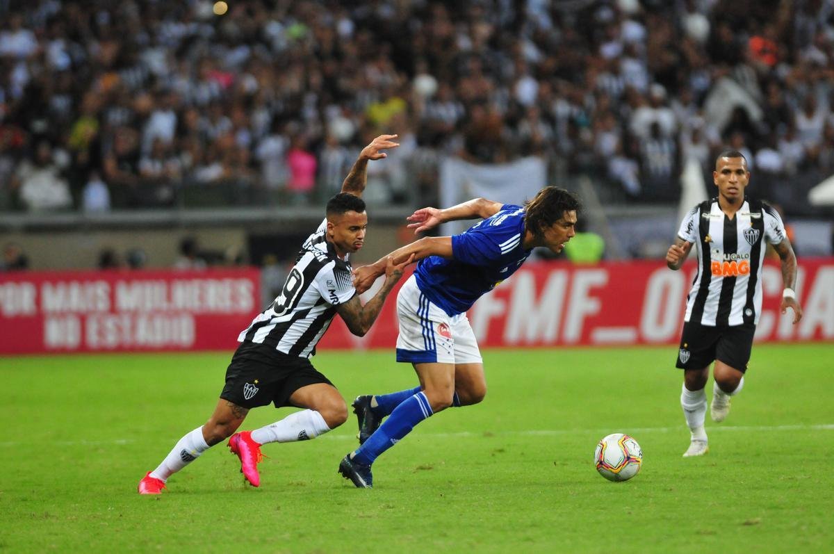 Imagens do clssico mineiro entre Atltico e Cruzeiro 