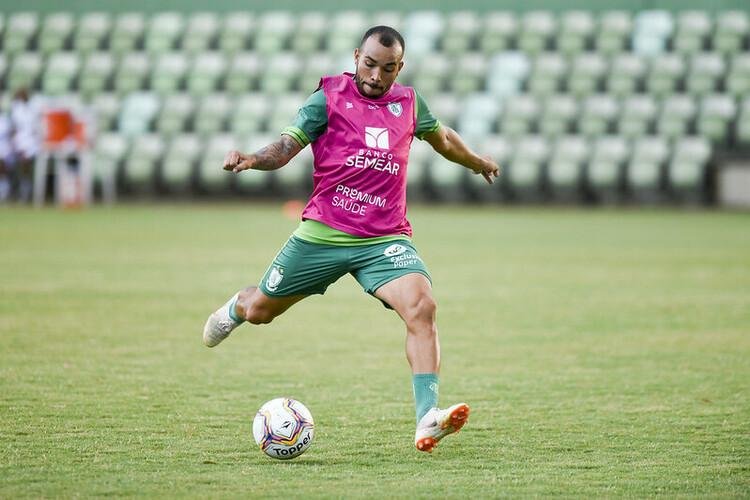 (Foto: Mour�o Panda/Am�rica)