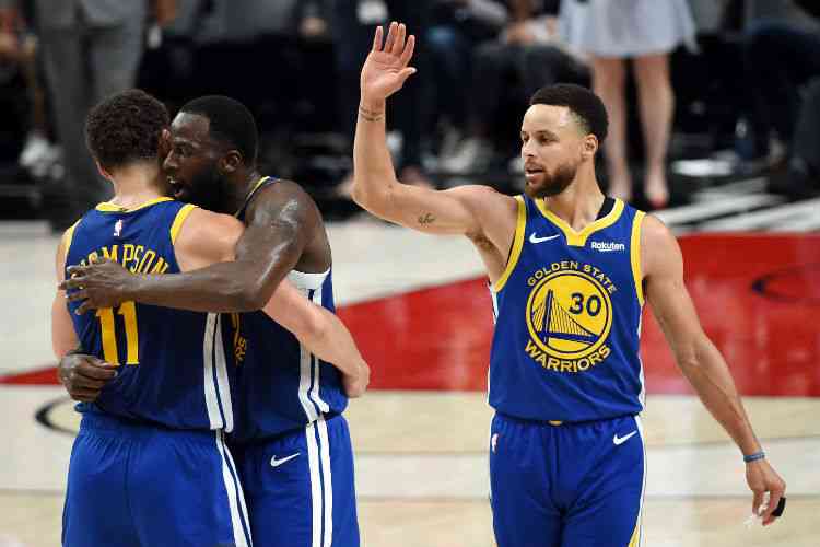 Finais da NBA começam com teste para dinastia dos Warriors e chance inédita  para os Raptors - Gazeta Esportiva