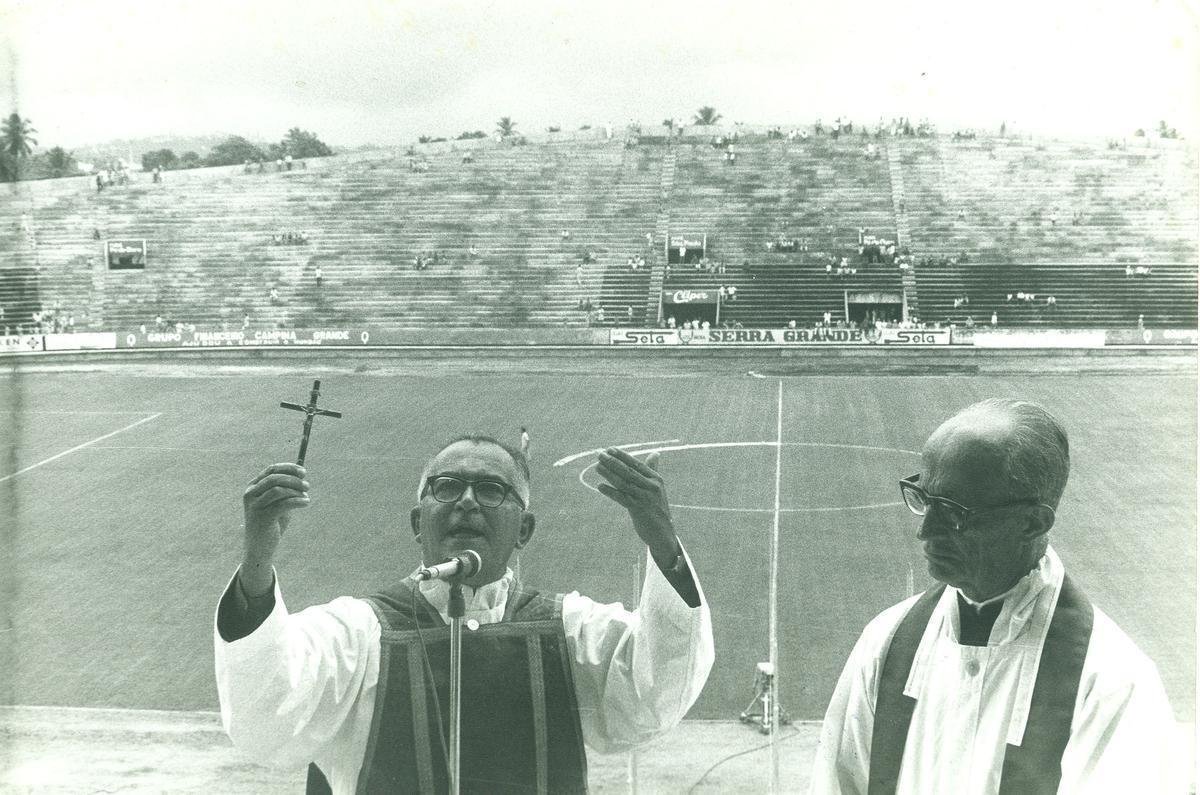 A missa que abriu as festividades do dia foi celebrada pelo Capelão da Polícia Militar, Antônio Alves, e o Monsenhor João Barbalho, irmão de Luis Barbalho - um dos três fundadores ainda vivos à época.