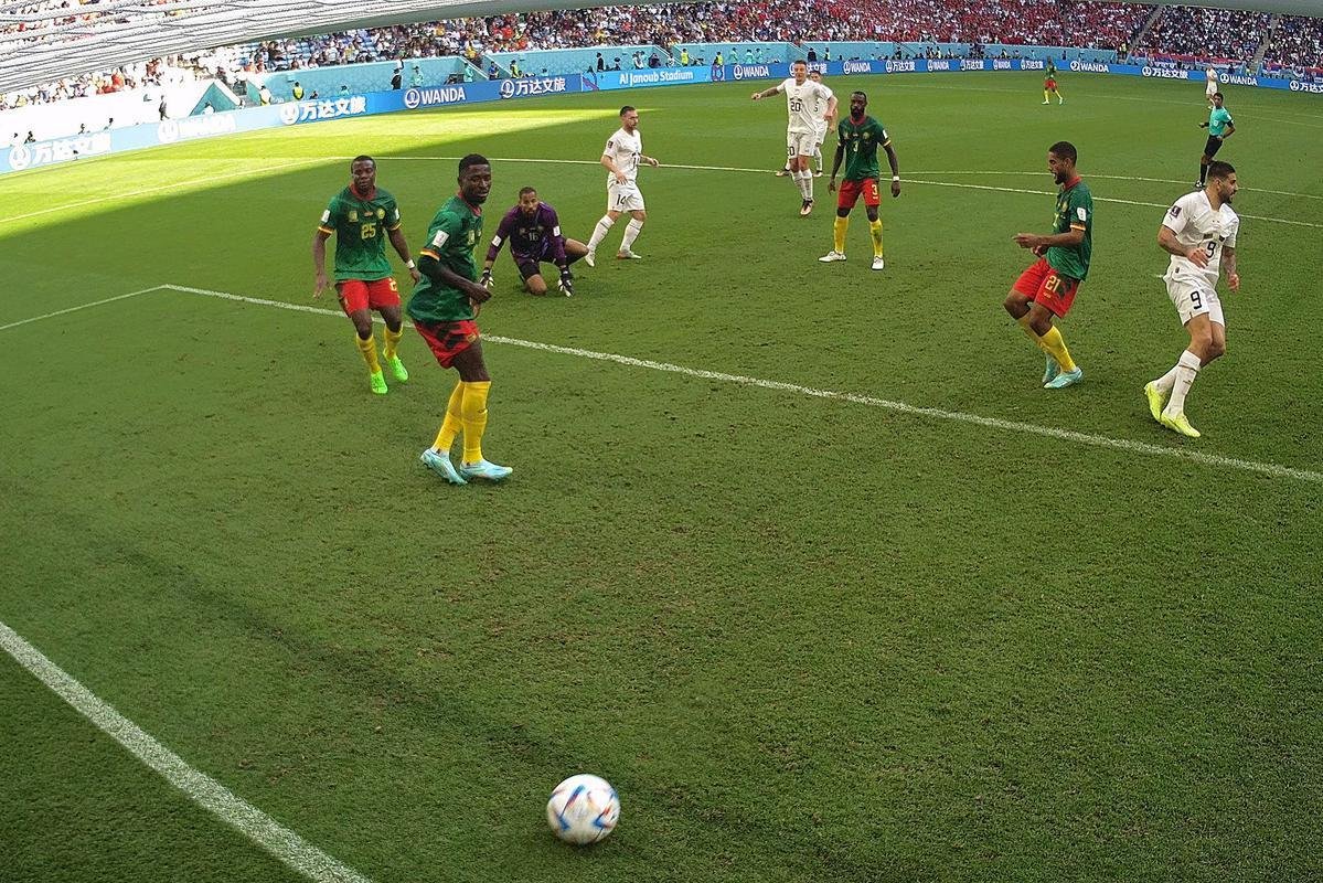 Camares e Srvia empatam por 3 a 3 em grande jogo pelo Grupo G da Copa do Mundo