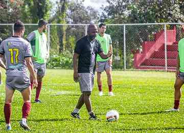 Equipe do Alto Paranaíba construiu um novo elenco com 33 jogadores para melhorar o desempenho após ficar em nono no estadual da última temporada