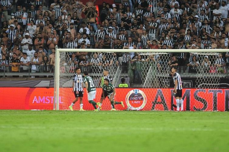 Dudu empatou para o Palmeiras e levou torcedor do Galo ao desespero: 1 a 1
