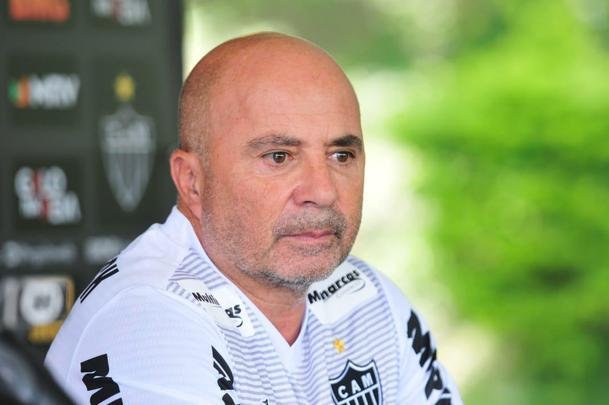 Sampaoli foi apresentado ao Atltico na tarde desta segunda-feira