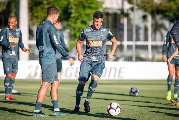 Fotos do treino do Atlético no Paraguai