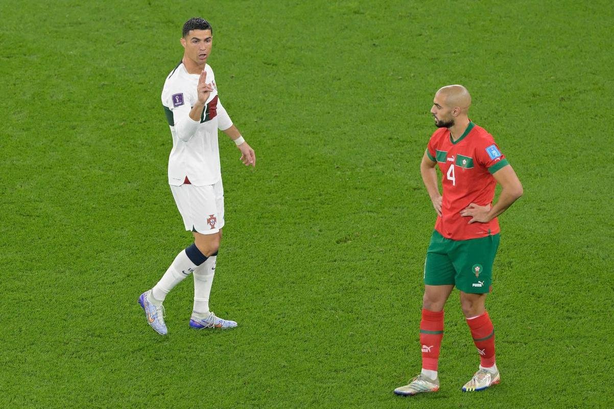 As reaes de Cristiano Ronaldo no banco e durante o jogo contra Marrocos pelas quartas de final da Copa do Mundo