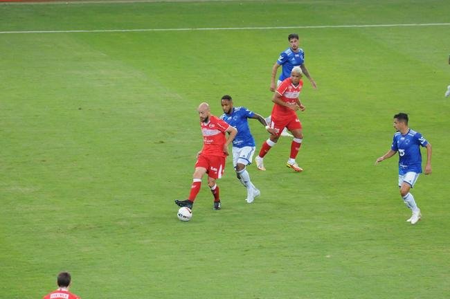 Fotos do jogo entre Cruzeiro e CRB, no Mineiro, em Belo Horizonte, pela 11 rodada da Srie B do Brasileiro