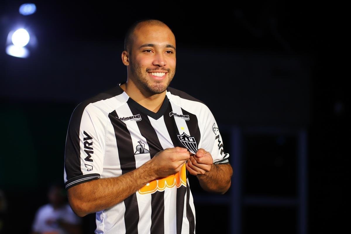 Novo uniforme nmero 1 do Atltico