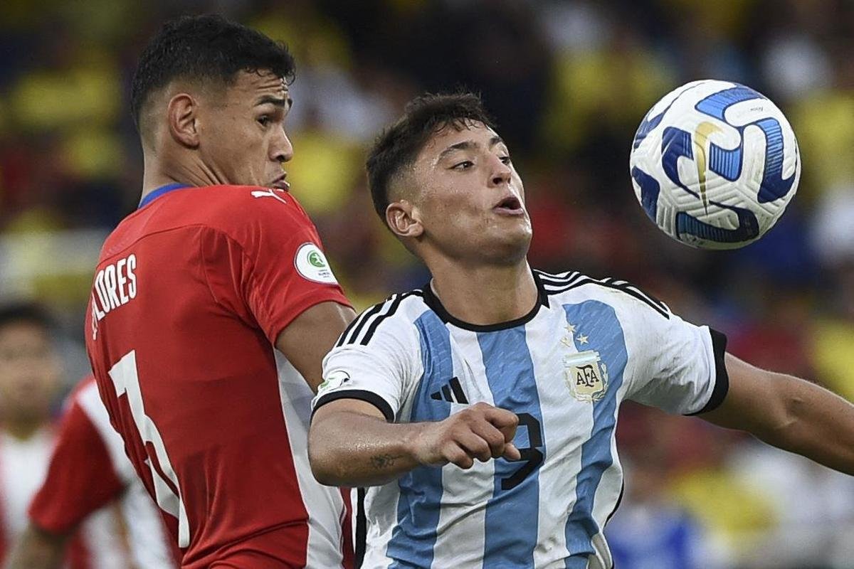 11 Alejo Vliz (Rosrio Central)