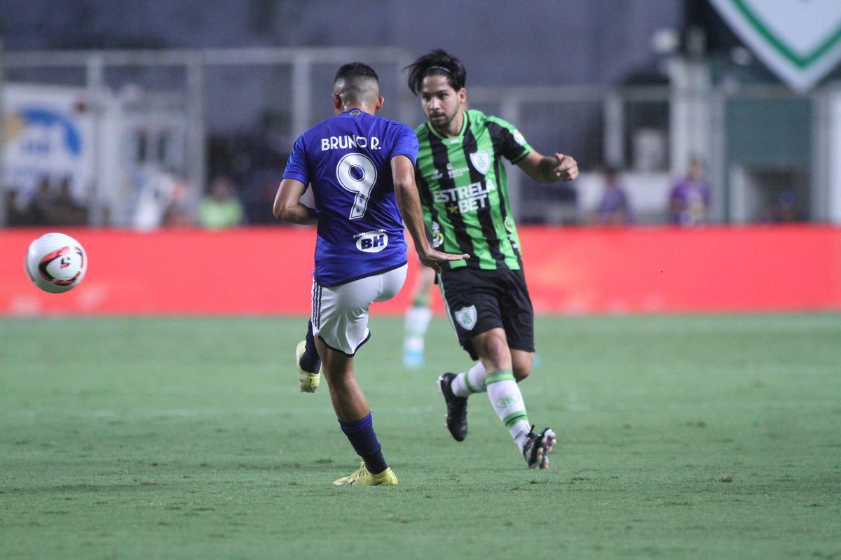Equipes se enfrentaram no Independncia, em Belo Horizonte, pela volta da semifinal do Campeonato Mineiro