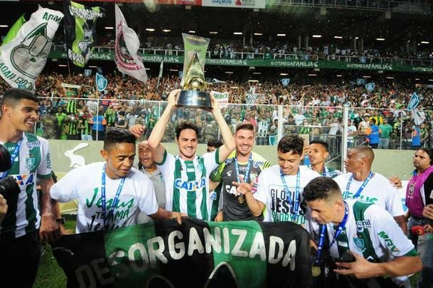 Festa do Amrica no Independncia com o bi da Srie B