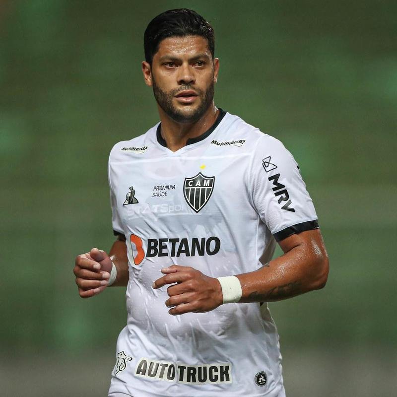 Bronca com o professor: depois da vitria sobre Athletic, Hulk reclamou da falta de mais minutos em campo 