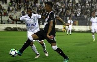 Fotos do duelo entre Vasco e Am�rica, em S�o Janu�rio, pela quarta rodada do Brasileiro