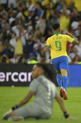 Gabriel Jesus recolocou o Brasil em vantagem na final da Copa América: 2 a 1