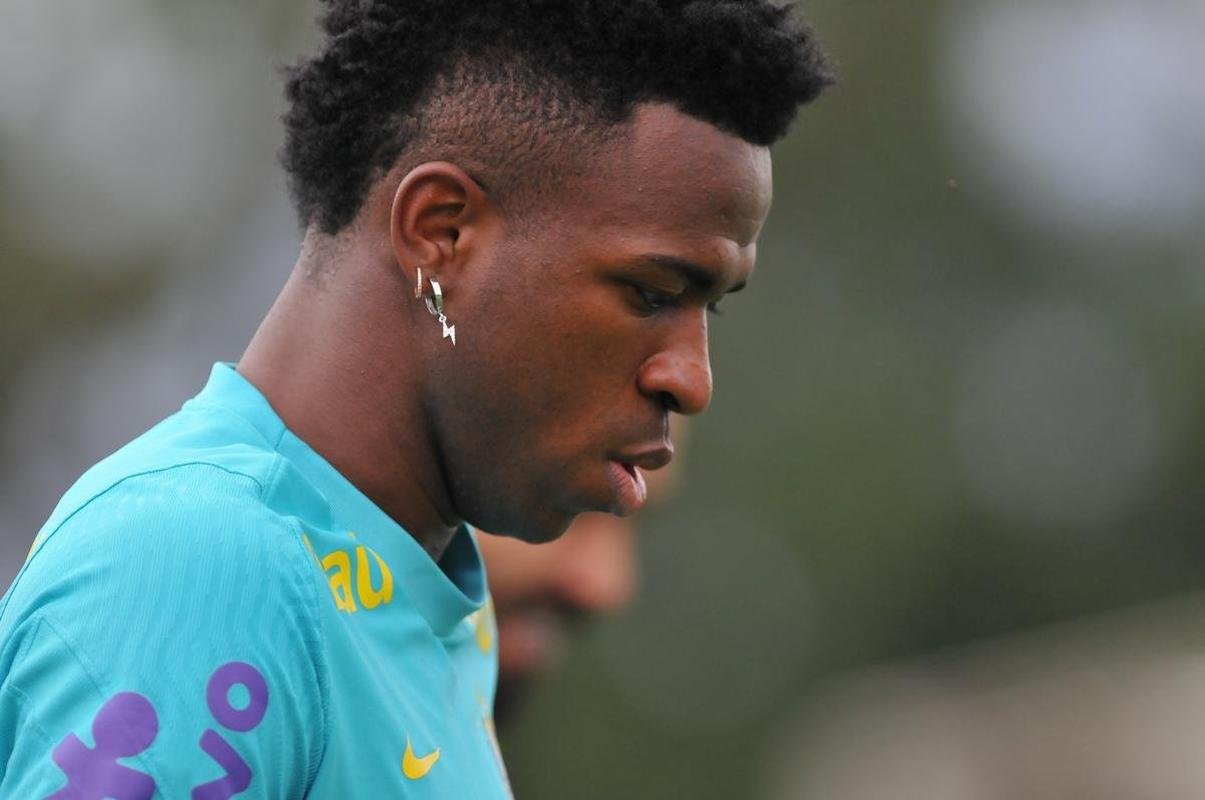 Seleo Brasileira realizou treinamento na tarde deste sbado (29/1) na Toca da Raposa II