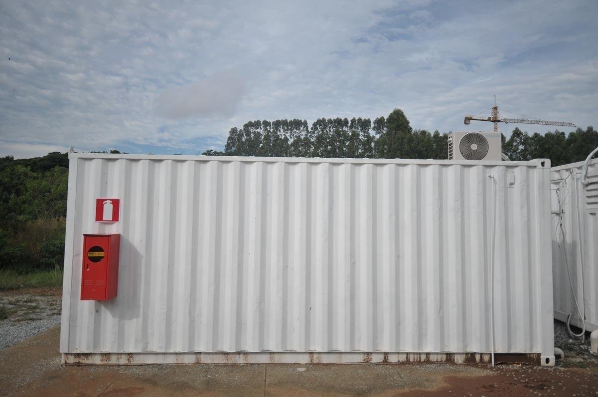 Amrica abriu Casa do Atleta, alojamento que recebe jovens das categorias de base do clube no Centro de Treinamento Lanna Drumond. Local abriga 60 jogadores. Segundo direo, contineres eram utilizados para receber atletas em perodo de testes, mas j esto desativados. Por falta de alvars da prefeitura de Contagem e laudo do Corpo de Bombeiros, Amrica realocou garotos em hotel de Belo Horizonte at regularizao do CT.