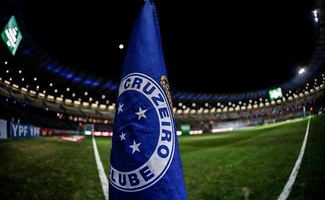 TOP 10 JOGOS INESQUECÍVEIS DO CRUZEIRO NO NOVO MINEIRÃO 