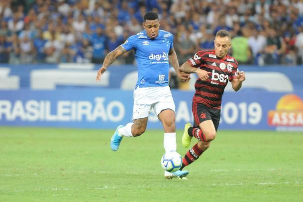 Cruzeiro e Flamengo se enfrentaram pela 20 rodada do Campeonato Brasileiro