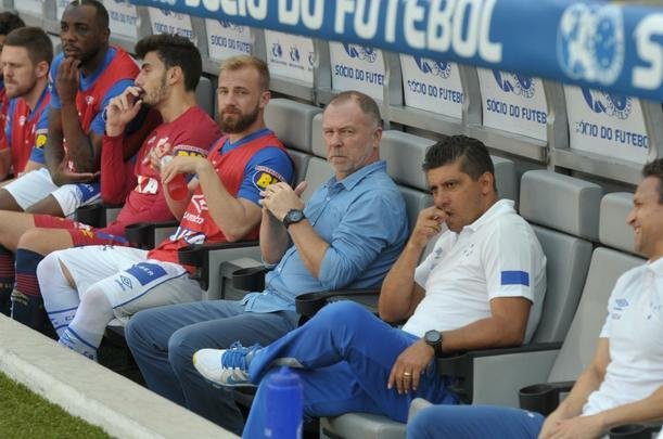 Fotos do jogo entre Cruzeiro e So Paulo