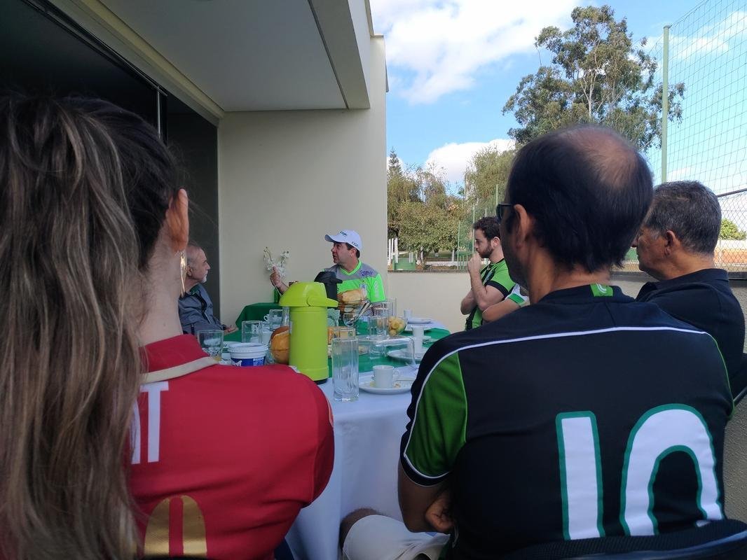 Scios Onda Verde participaram de caf da manh com tcnico do Amrica, Enderson Moreira