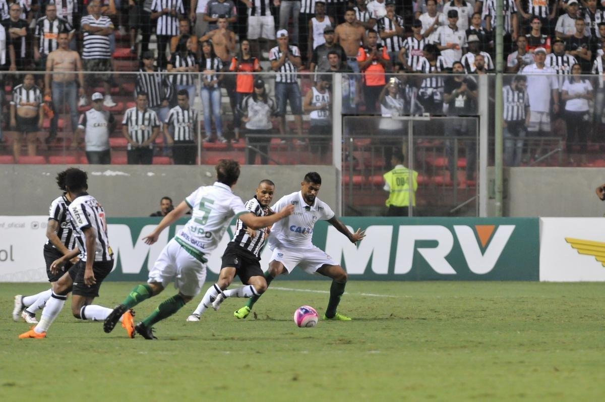 Imagens do clssico de ida da semifinal do Mineiro, entre Atltico e Amrica, no Independncia