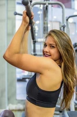 Lutadora  a musa do MMA no Brasil