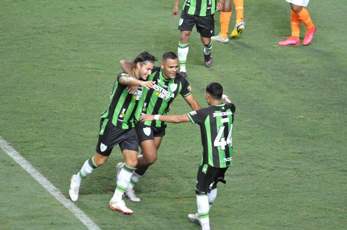 Amrica x Nova Iguau: fotos do jogo pela terceira fase da Copa do Brasil