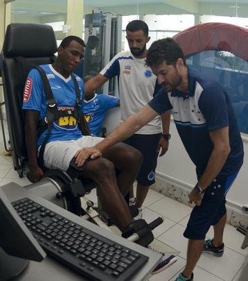 Cruzeiro se reapresentou nesta quarta-feira, na Toca da Raposa II, com novidades