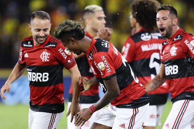 Flamengo vence Barcelona de Guayaquil novamente e vai  final da Copa Libertadores para enfrentar o Palmeiras. Deciso ser em Montevidu, no Uruguai, em 27 de novembro