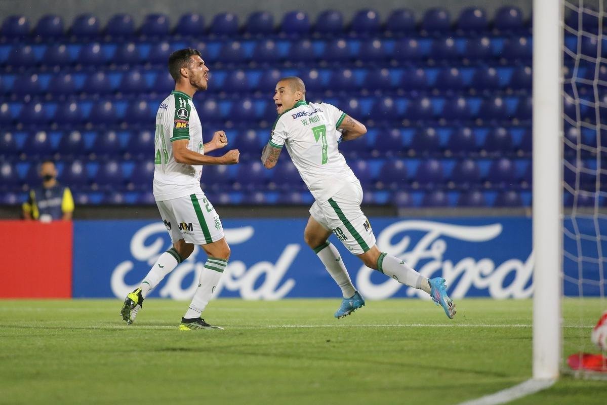 Amrica voltou com outra postura no segundo tempo e virou para 3 a 2 com gols de Wellington Paulista (2) e Pedrinho