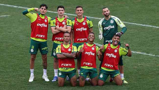 Elenco do Palmeiras est pressionado por queda de rendimento no Brasileiro 