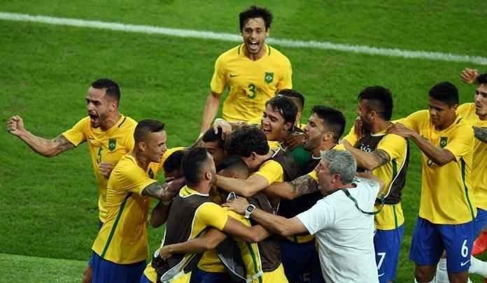 Confronto entre brasileiros e alemães pela final olímpica foi disputado no Estádio Maracanã