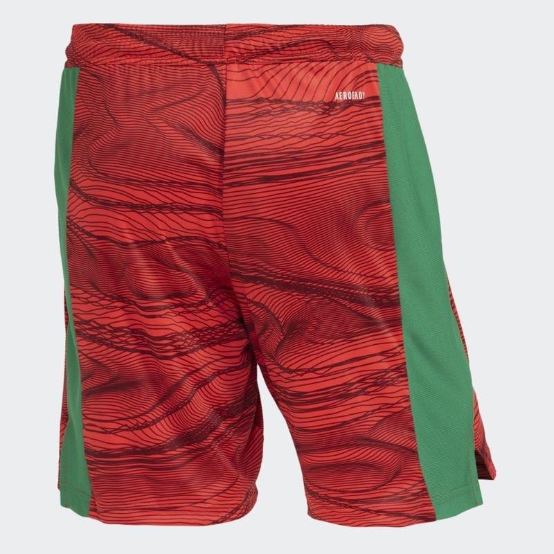 Shorts de goleiro, vendido por R$ 149,99 no site da Adidas