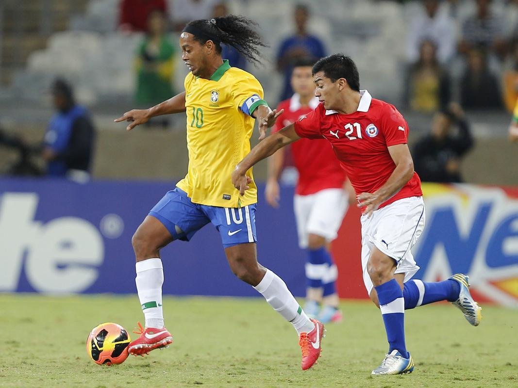 Ronaldinho Gacho - Primeira convocao na dcada com a camisa do Atltico foi em 2013