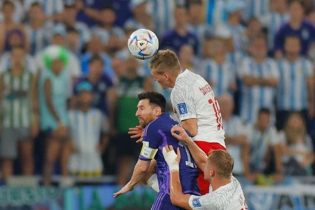 Fotos do jogo entre Polnia e Argentina no Estdio 974, em Doha, pela terceira rodada do Grupo C da Copa do Mundo, no Catar