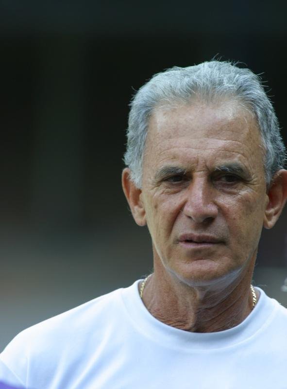 No Coelho, Carlos Alberto Silva teve 41 jogos, com 15 vitrias 