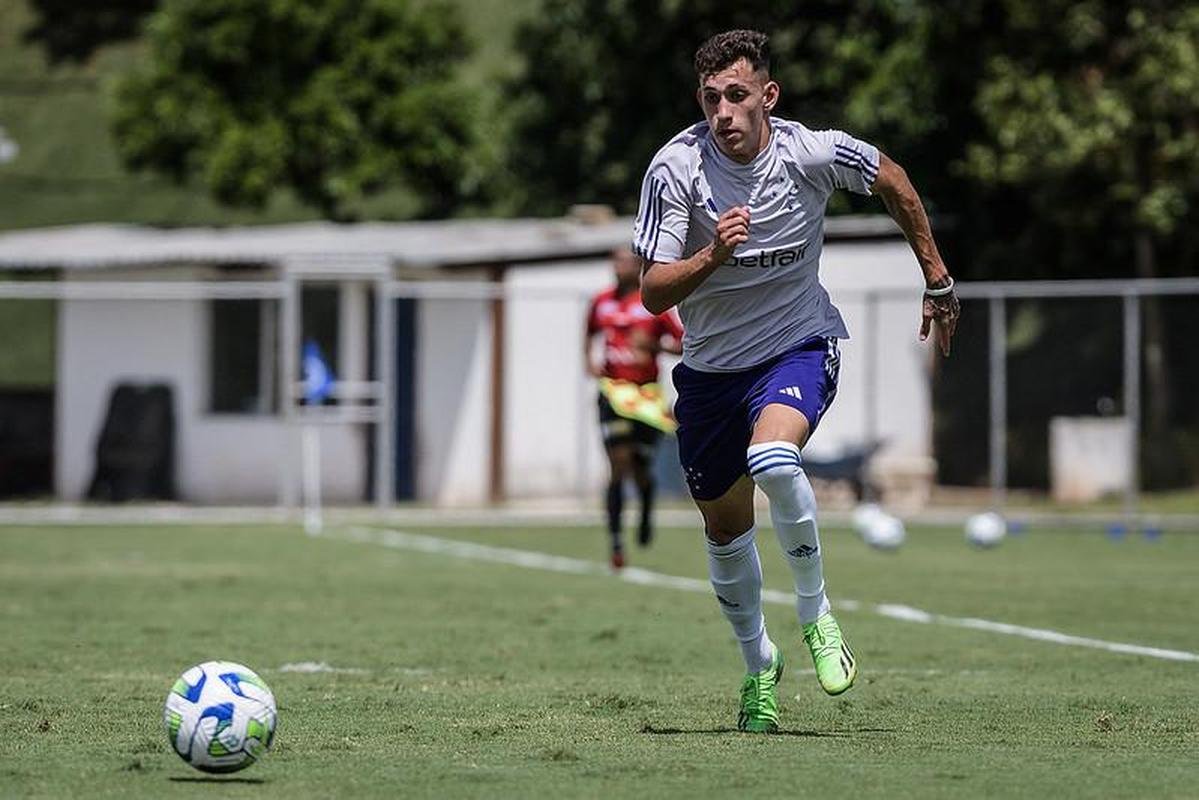 Cruzeiro venceu o Juventude por 3 a 1