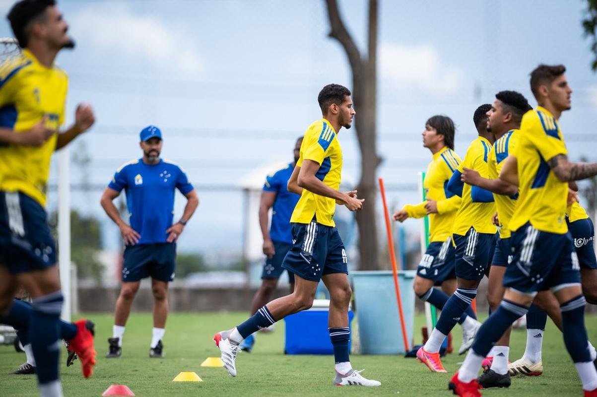Fotos do treino do Cruzeiro desta tera-feira (26/10) na Toca II