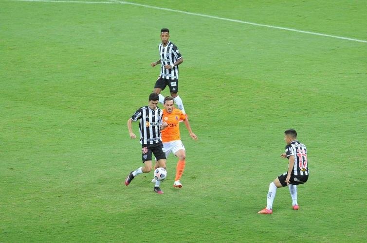 Fotos do jogo entre Atltico e La Guaira, da Venezuela, no Mineiro, em Belo Horizonte, pela ltima rodada do Grupo H da Copa Libertadores