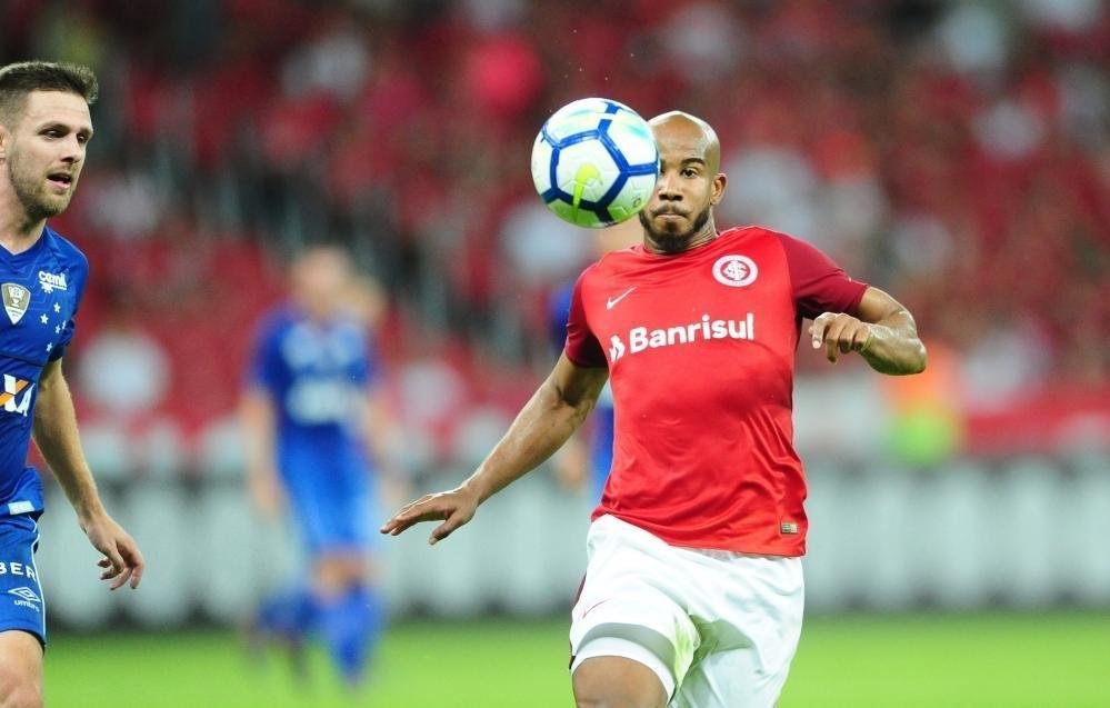 Internacional e Cruzeiro jogaram no Beira-Rio, em Porto Alegre, pela 3 rodada do Brasileiro