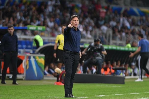 Fotos do empate por 1 a 1 entre Argentina e Paraguai, no Mineiro, pela Copa Amrica