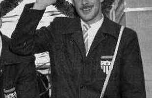 Afonso Silva - 464 jogos - Contratado pelo Atltico em 1945, foi 9 vezes campeo mineiro pelo Galo e participou em 1950 da excurso  Europa, que ficou conhecida como Campeonato do Gelo